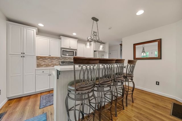 26 Hobbs Court, Wilton, NH 03086