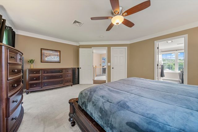 26 Hobbs Court, Wilton, NH 03086