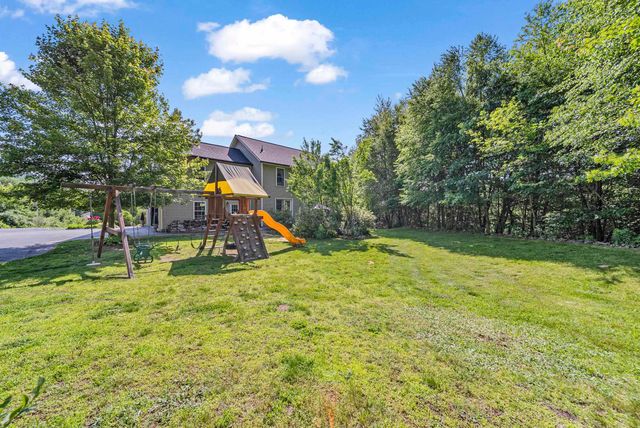 26 Hobbs Court, Wilton, NH 03086