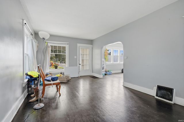 418 Rose Lane, Fort Wayne, IN 46807