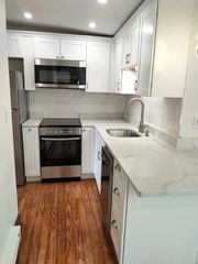 50 Waltham St 11, Boston, MA 02118