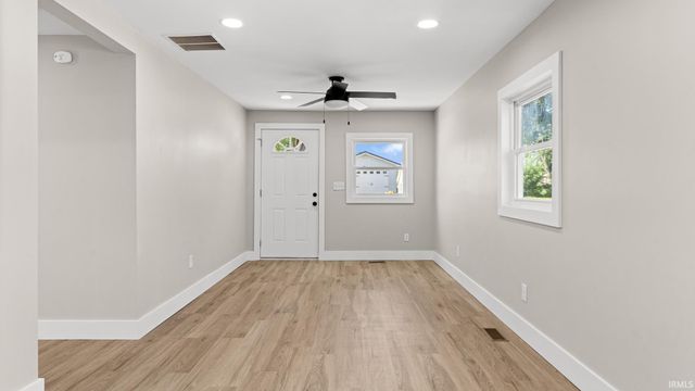 1819 Magnolia Lane, Bedford, IN 47421