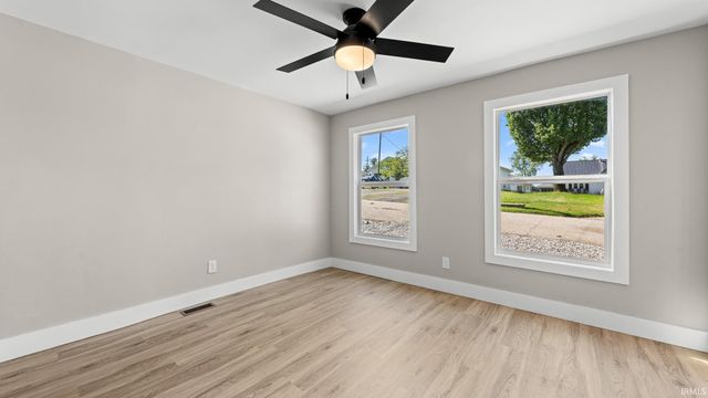 1819 Magnolia Lane, Bedford, IN 47421