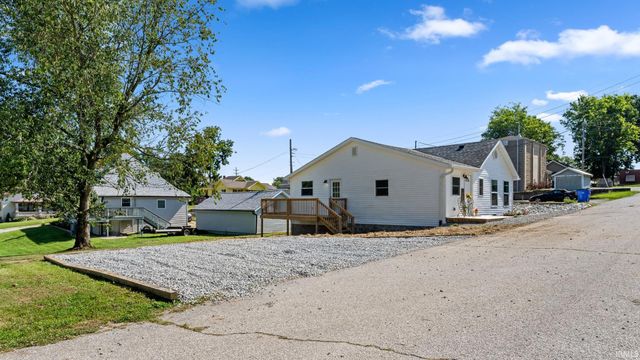 1819 Magnolia Lane, Bedford, IN 47421