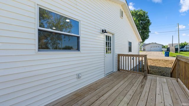 1819 Magnolia Lane, Bedford, IN 47421