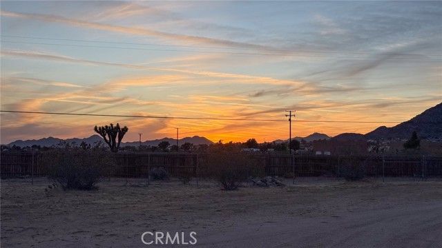 25433 Keator Road, Apple Valley, CA 92307