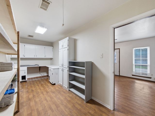 207 Country View Lane, Crandall, TX 75114