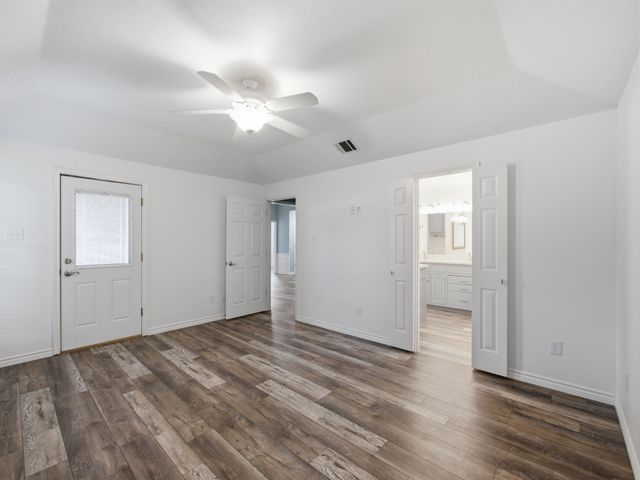 207 Country View Lane, Crandall, TX 75114