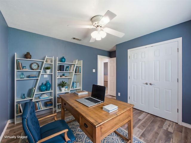 207 Country View Lane, Crandall, TX 75114