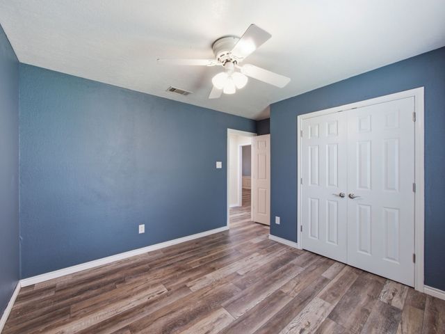 207 Country View Lane, Crandall, TX 75114