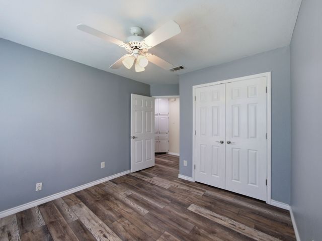 207 Country View Lane, Crandall, TX 75114