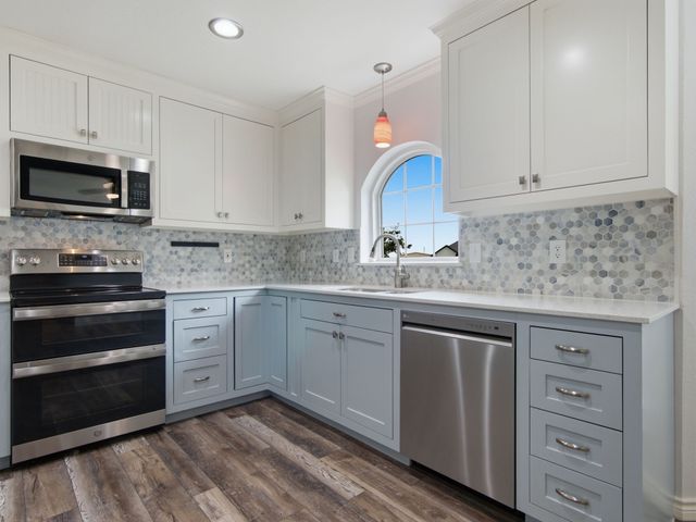 207 Country View Lane, Crandall, TX 75114