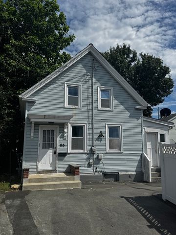 55 Harris St, Peabody, MA 01960