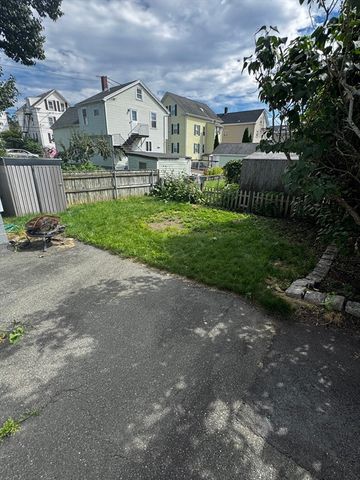 55 Harris St, Peabody, MA 01960