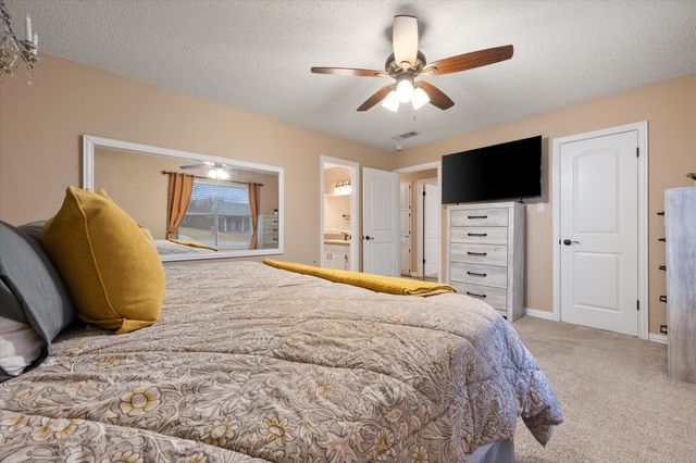 806 Ridgeway Road, Joshua, TX 76058