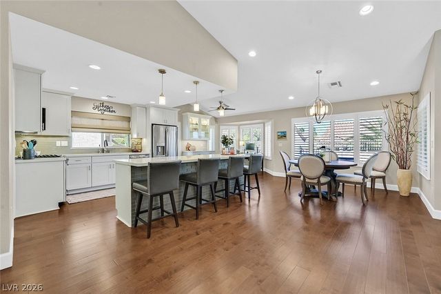 9820 Kernville Drive, Las Vegas, NV 89134