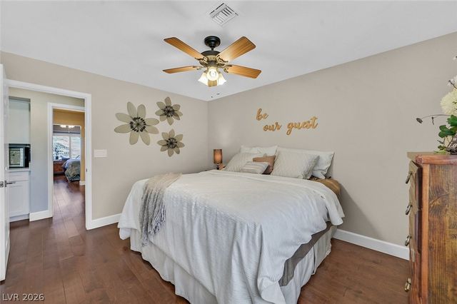 9820 Kernville Drive, Las Vegas, NV 89134