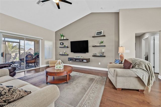 9820 Kernville Drive, Las Vegas, NV 89134