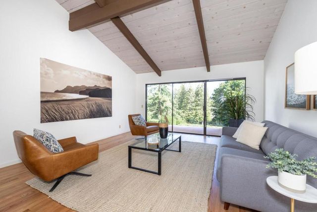 166 Sand Hill Circle, Menlo Park, CA 94025