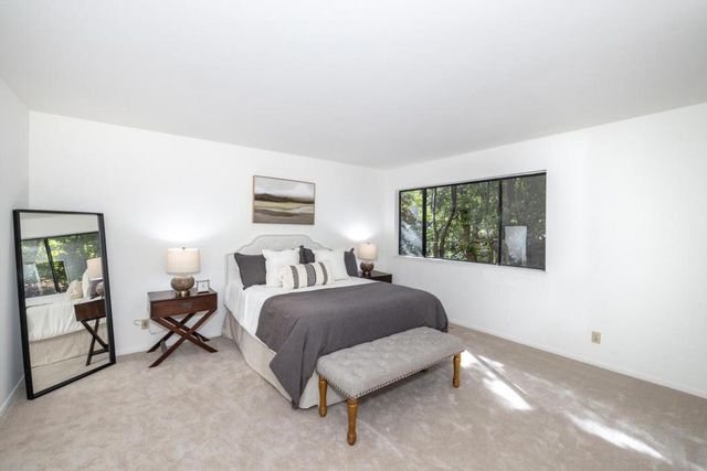 166 Sand Hill Circle, Menlo Park, CA 94025