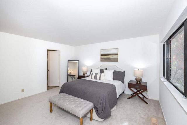 166 Sand Hill Circle, Menlo Park, CA 94025