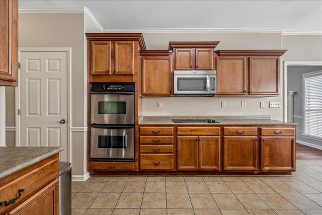 6156 FOREST OASIS CV, Bartlett, TN 38135