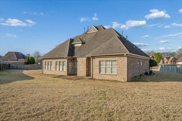 6156 FOREST OASIS CV, Bartlett, TN 38135