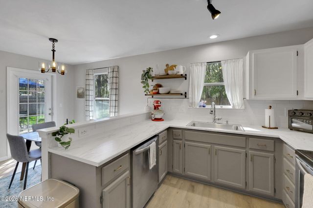 6564 ARANCIO Drive W, Jacksonville, FL 32244