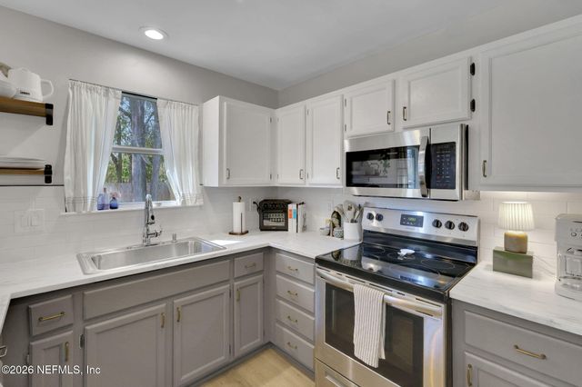 6564 ARANCIO Drive W, Jacksonville, FL 32244