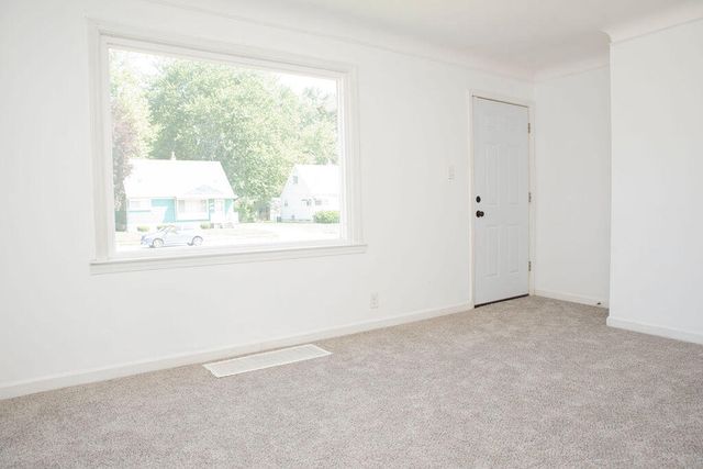 28691 Marquette Street, Garden City, MI 48135