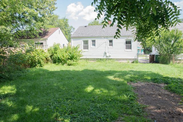 28691 Marquette Street, Garden City, MI 48135