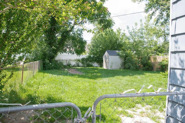 28691 Marquette Street, Garden City, MI 48135