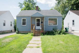 28691 Marquette Street, Garden City, MI 48135