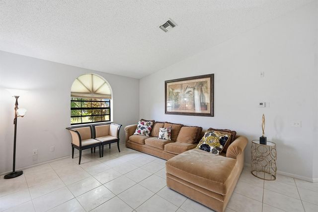 5395 Firenze Drive K, Boynton Beach, FL 33437
