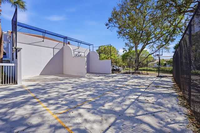 5395 Firenze Drive K, Boynton Beach, FL 33437
