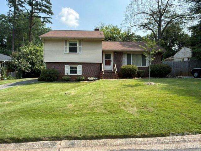 5023 Furman Place, Charlotte, NC 28210