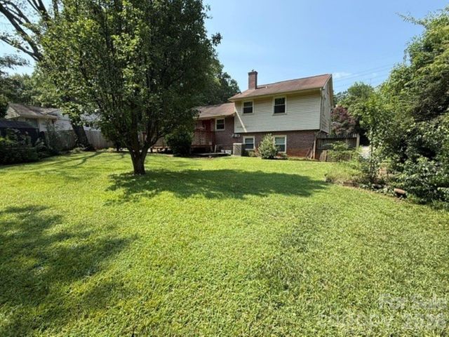 5023 Furman Place, Charlotte, NC 28210