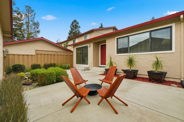 2007 Eucalyptus Court, Santa Clara, CA 95050