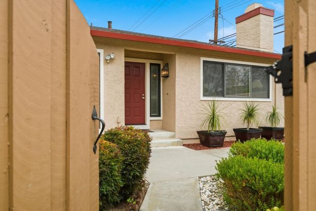 2007 Eucalyptus Court, Santa Clara, CA 95050