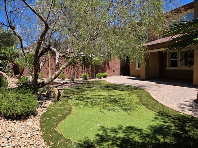 5495 Alden Bend Drive, Las Vegas, NV 89135