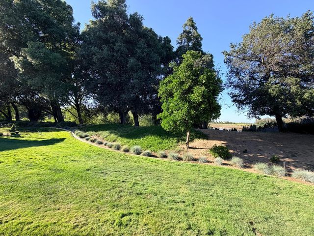1708 Le Bec Ct, Lodi, CA 95240
