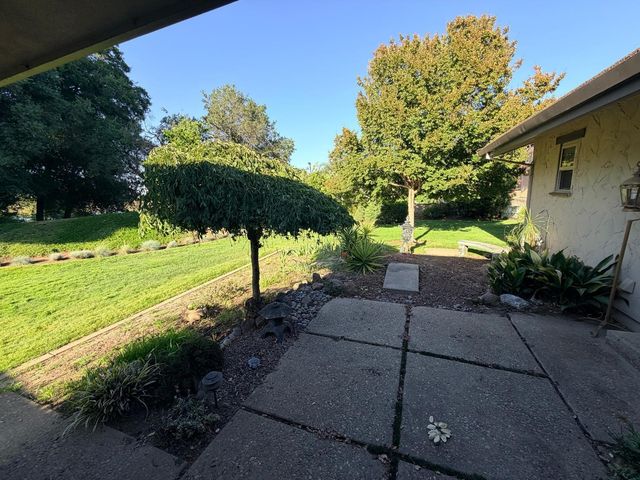 1708 Le Bec Ct, Lodi, CA 95240
