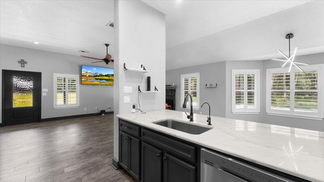23963 Majestic Forest, New Caney, TX 77357