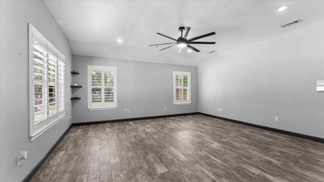 23963 Majestic Forest, New Caney, TX 77357