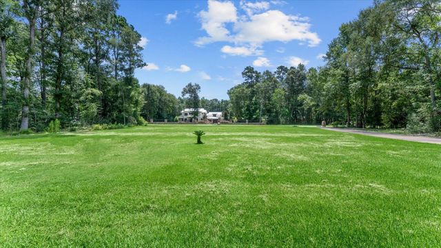23963 Majestic Forest, New Caney, TX 77357