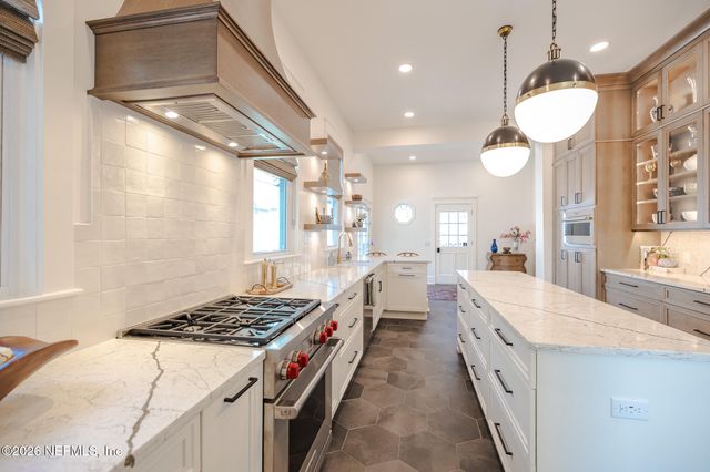 1526 COPELAND Street, Jacksonville, FL 32204