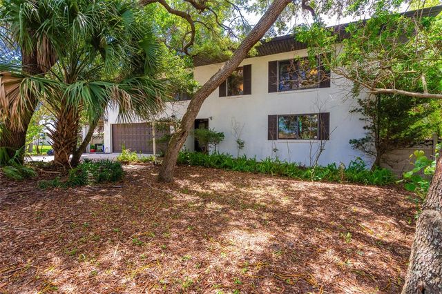 40 CONCORD DRIVE, Ormond Beach, FL 32176