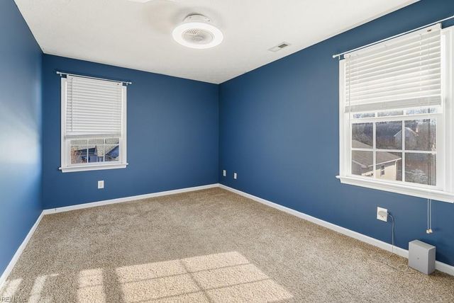 200 Keswick PL, Smithfield, VA 23430