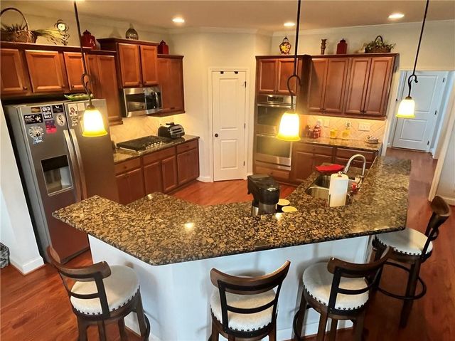 307 Cornerstone Trace, Woodstock, GA 30188