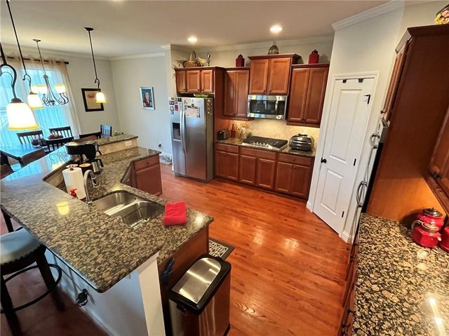 307 Cornerstone Trace, Woodstock, GA 30188